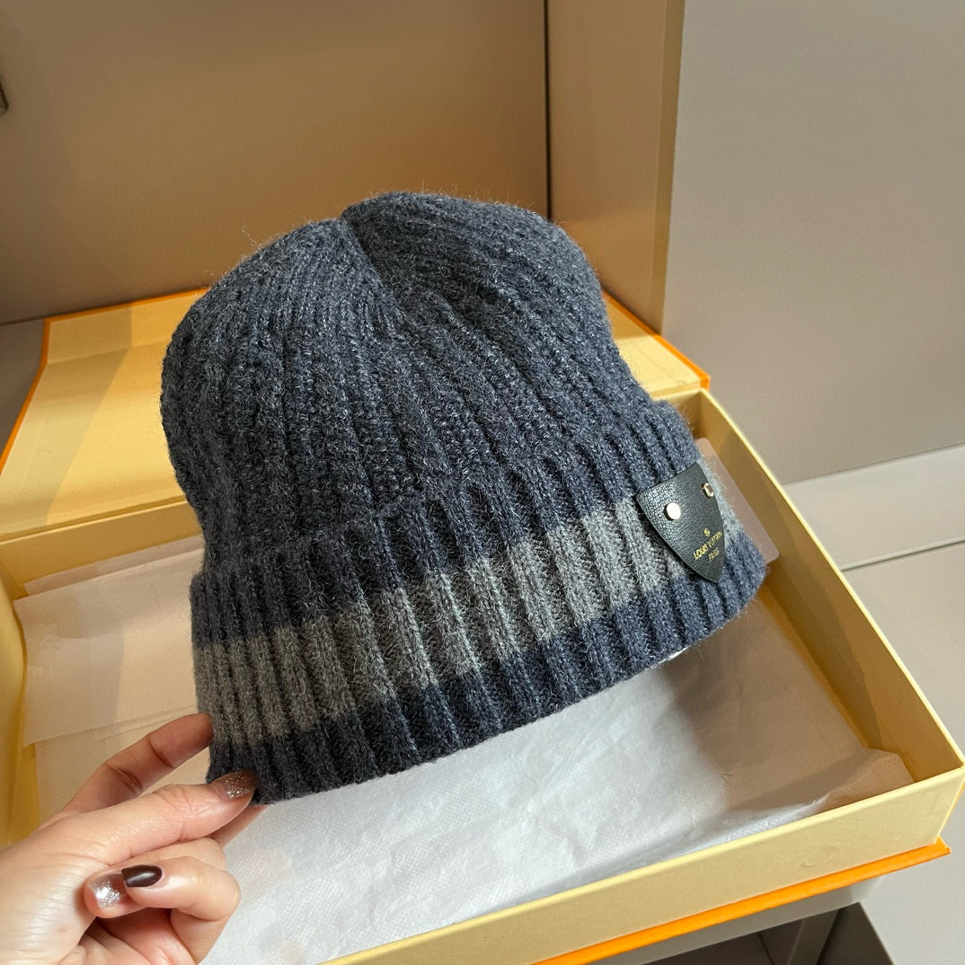 NO:220595,Lv wool knitted hat, men's wool hat, high-end quality hat, fisherman hat, baseball hat, knit hat, hat, louis vuitton, espadrilles, hats19860909Lv羊毛针织帽,男款毛线帽,高端品质帽子渔夫帽棒球帽针织帽,帽子,louis vuitton,espadrilles,hats,hat