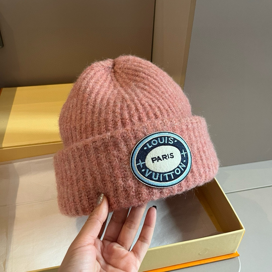 NO:220442,LV new knitted wool hat, hat fisherman hat baseball hat knit hat, hat, louis vuitton, espadrilles, hats19860909LV新款针织毛线帽,帽子渔夫帽棒球帽针织帽,帽子,louis vuitton,espadrilles,hats,hat