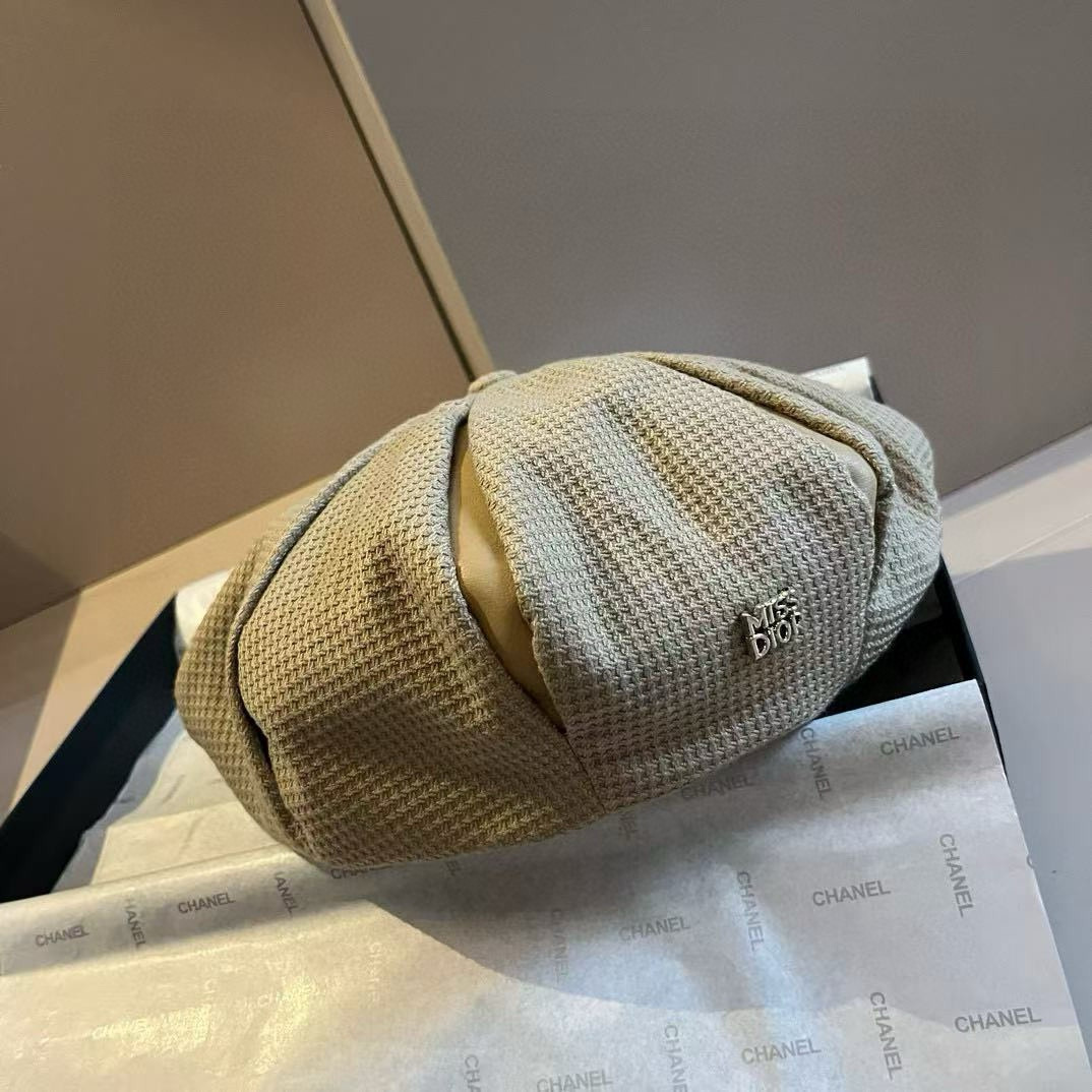 NO:220441,Dior new octagonal hat, pumpkin hat, painter hat, order model, head circumference 57cm hat, fisherman hat, baseball hat, knit hat, hat, dior, dior, espadrilles, hats19860909Dior迪奥新款八角帽,南瓜帽,画家帽,订单款,头围57cm帽子渔夫帽棒球帽针织帽,帽子,dior,dior,espadrilles,hats,hat