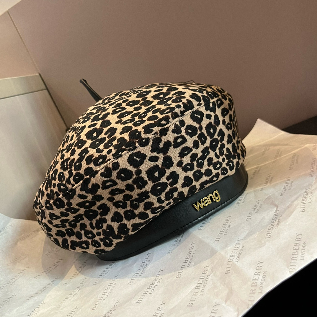 NO:220443,Dawang's new leopard print beret, head circumference 57cm hat, fisherman hat baseball hat knit hat, hat, alexander wang, espadrilles, hats19860909大王新款豹纹贝雷帽,头围57cm帽子渔夫帽棒球帽针织帽,帽子,alexander wang,espadrilles,hats,hat