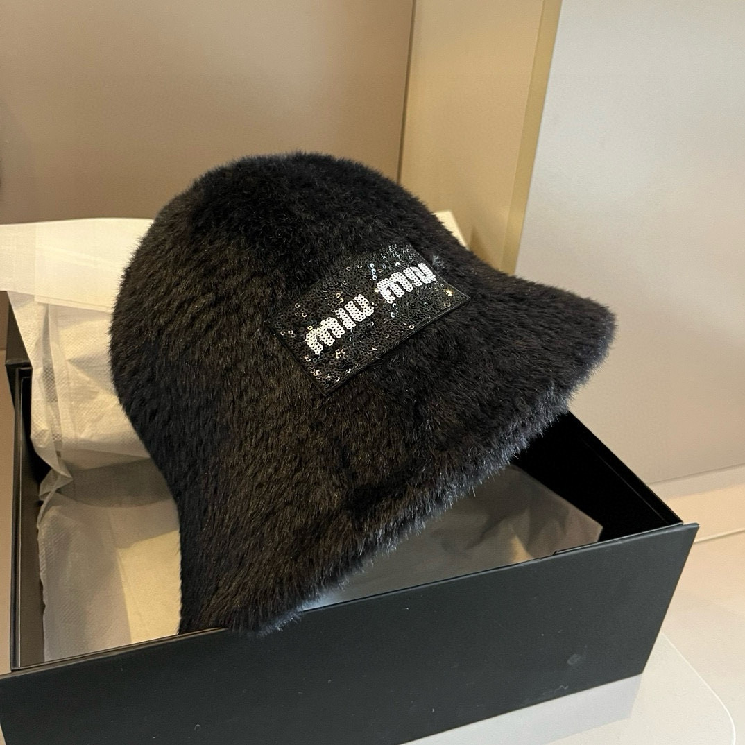 NO:220449,Miumiu new fisherman hat fisherman hat baseball hat knit hat, hat, miumiu, espadrilles, hats19860909缪缪miumiu新款渔夫帽帽子渔夫帽棒球帽针织帽,帽子,miumiu,espadrilles,hats,hat