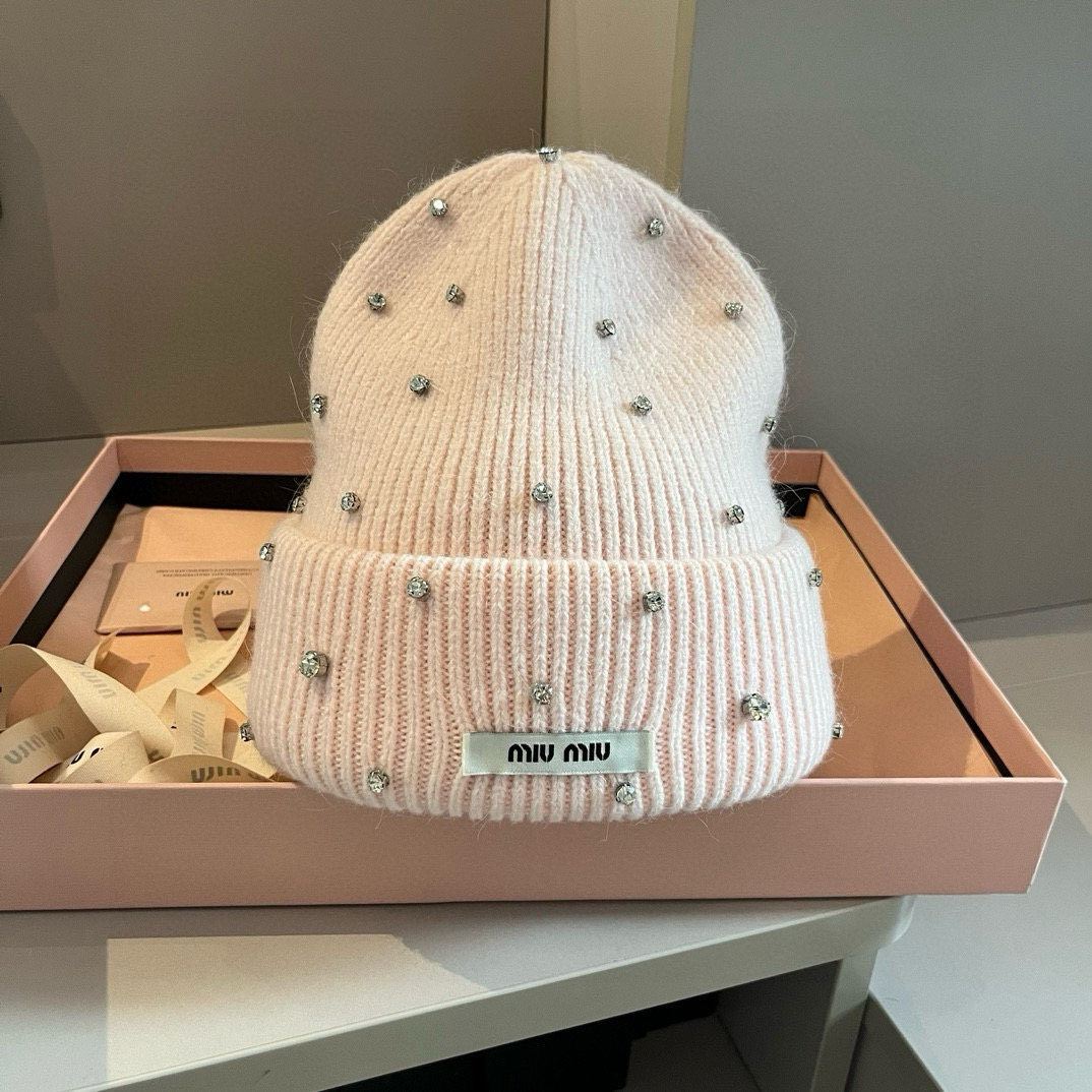 NO:220707,Miumiu autumn and winter new knitted wool hat, candy color knit hat, fisherman hat baseball hat knit hat, hat, miumiu, espadrilles, hats19860909缪缪miumiu秋冬新款针织羊毛帽,糖果色针织帽帽子渔夫帽棒球帽针织帽,帽子,miumiu,espadrilles,hats,hat