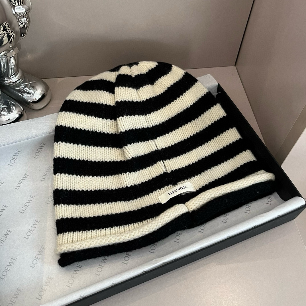 One hundred thirty-seven. New wool caps, neutral wool caps, 100% wool fabric % - 图片 3