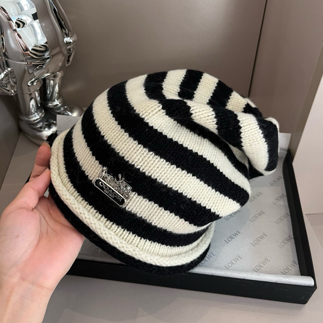 One hundred thirty-seven. New wool caps, neutral wool caps, 100% wool fabric % - 图片 1