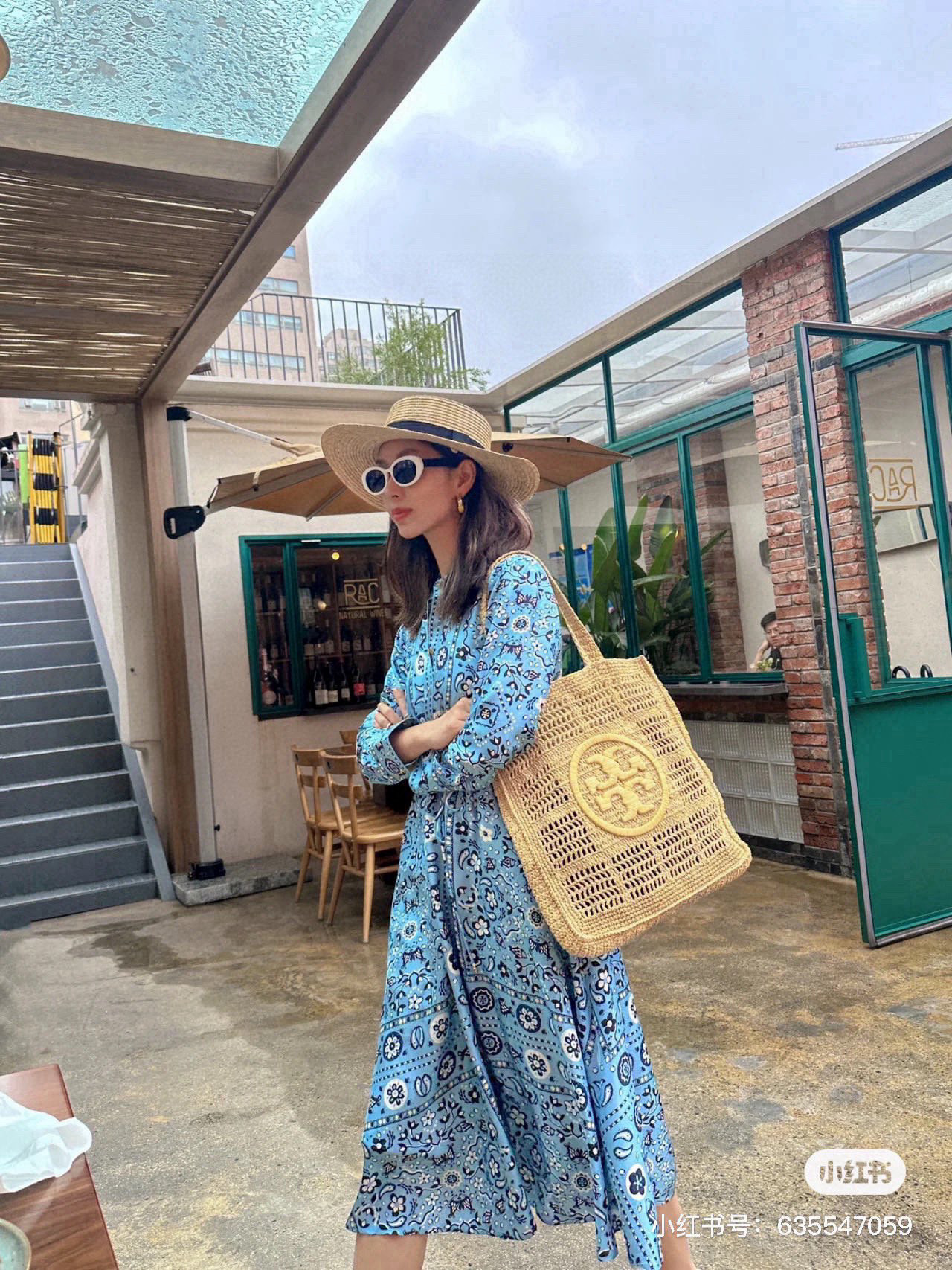 NO:222262,Tony Birch Straw woven bags | A must-have for selection of trendy people. The cabinet sister bought a straw bag 34.5x36 cm hat Fisherman's hat Baseball hat Knitted hat, hat, espadrilles, hats19860909托尼伯奇 草編包包|性價比之選潮人必備 櫃姐都入手一個了草包34.5x36厘米帽子渔夫帽棒球帽针织帽,帽子,espadrilles,hats,hat