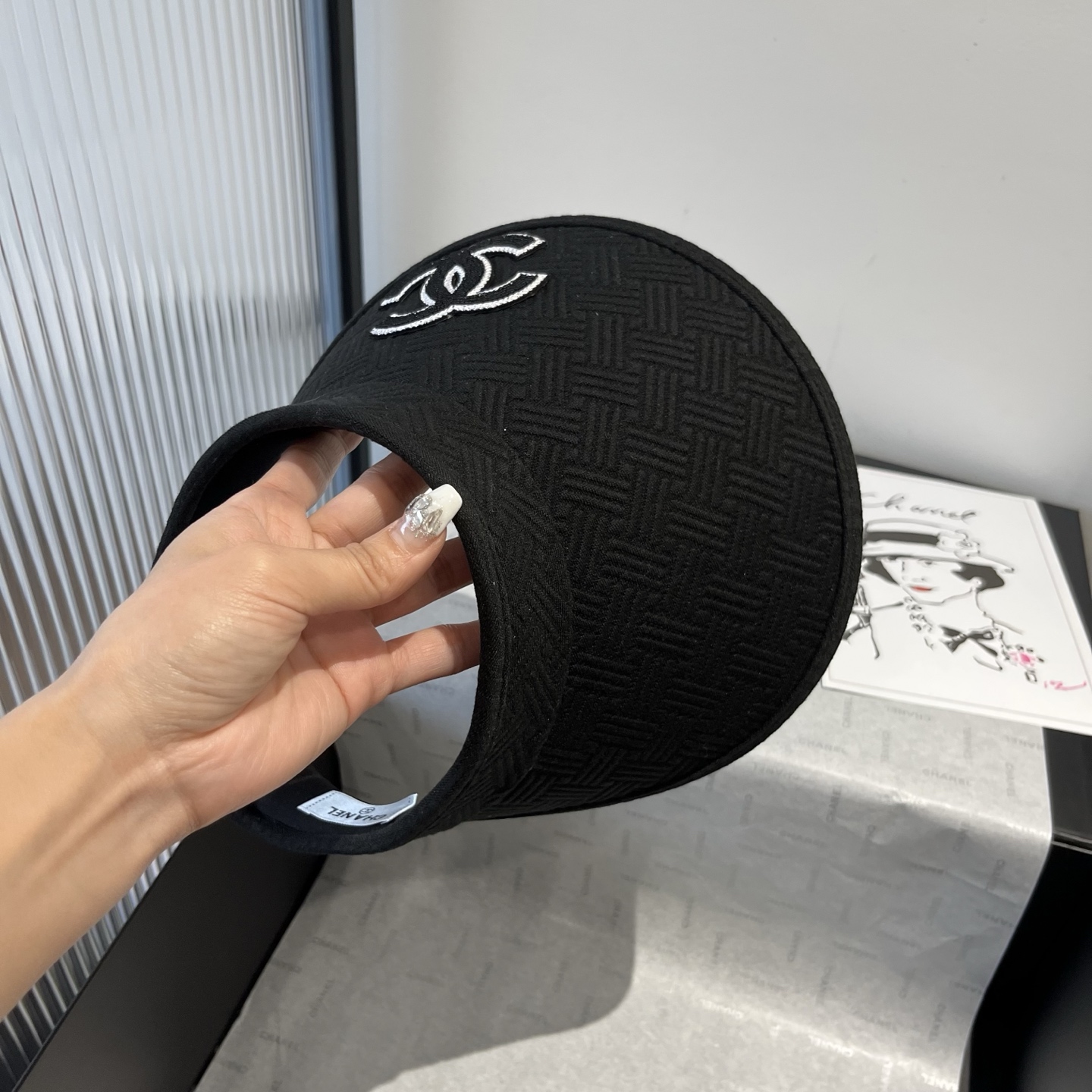 NO:223692,Chanel Chanel headband sun hat straw hat fisherman hat baseball hat knit hat, hat, chanel, chanel, espadrilles, hats19860909Chanel香奈儿发箍遮阳帽帽子草帽渔夫帽棒球帽针织帽,帽子,chanel,chanel,espadrilles,hats,hat