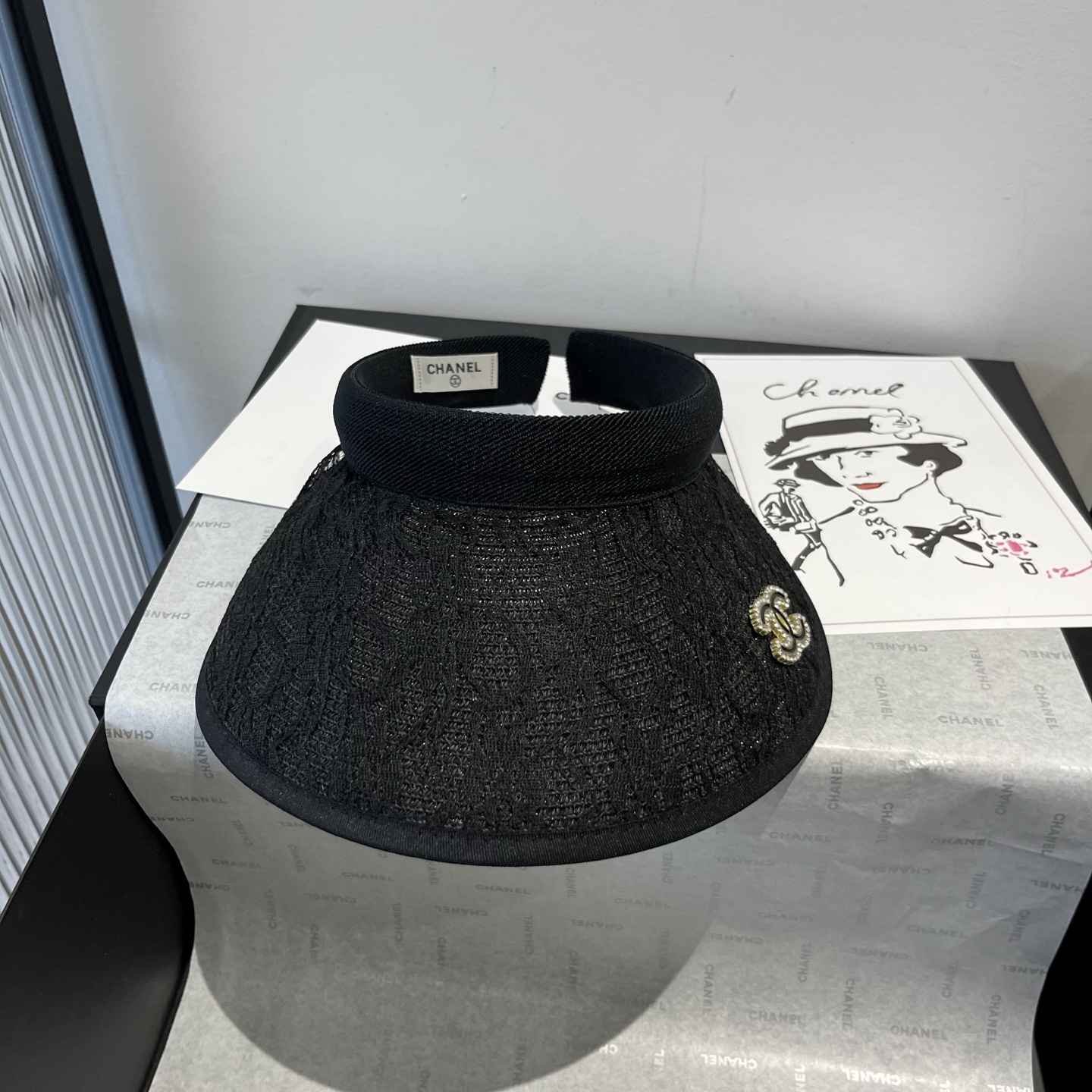 NO:223418,Chanel Chanel new straw hat, empty top sun hat, hat straw hat fisherman hat baseball hat knit hat, hat, chanel, chanel, espadrilles, hats19860909Chanel香奈儿新款草帽,空顶遮阳帽,帽子草帽渔夫帽棒球帽针织帽,帽子,chanel,chanel,espadrilles,hats,hat