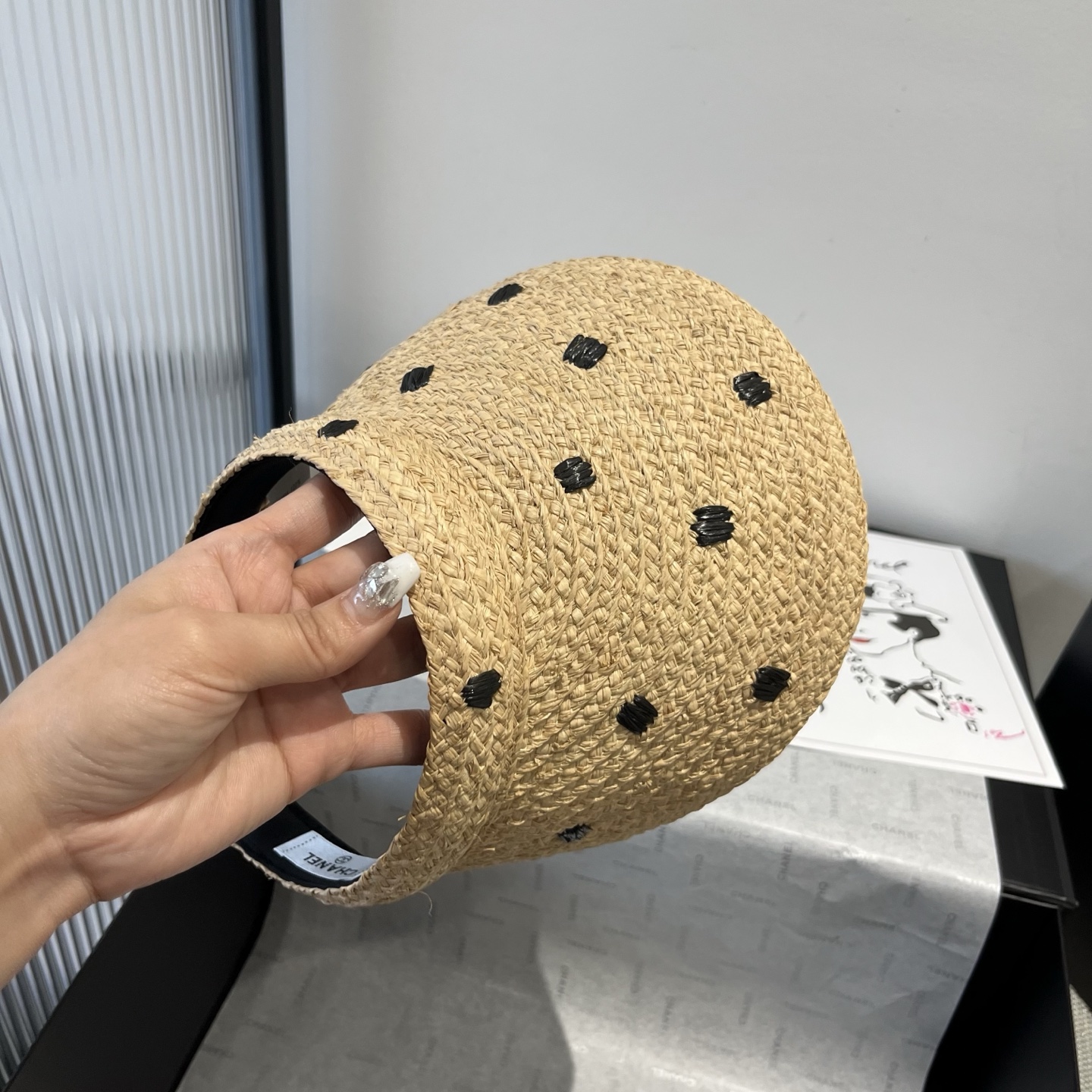 NO:223696,Chanel Chanel Rafia sun hat, headband straw hat, straw hat fisherman hat baseball hat knit hat, hat, chanel, chanel, espadrilles, hats19860909Chanel香奈儿拉菲草遮阳帽,发箍草帽帽子草帽渔夫帽棒球帽针织帽,帽子,chanel,chanel,espadrilles,hats,hat