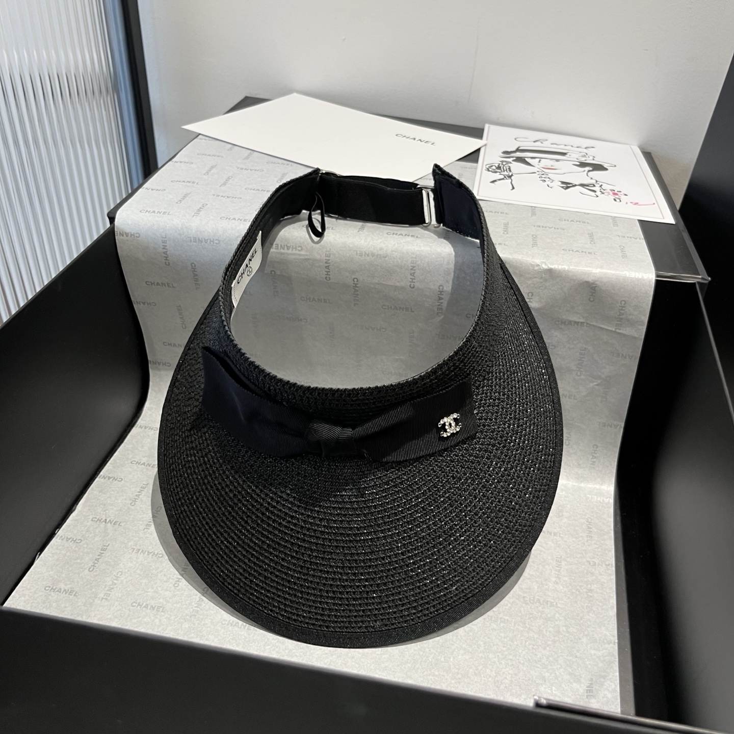 NO:223452,Chanel Chanel sun shading hat straw hat fisherman hat baseball hat knit hat, hat, chanel, chanel, espadrilles, hats19860909Chanel香奈儿遮阳发箍帽子草帽渔夫帽棒球帽针织帽,帽子,chanel,chanel,espadrilles,hats,hat