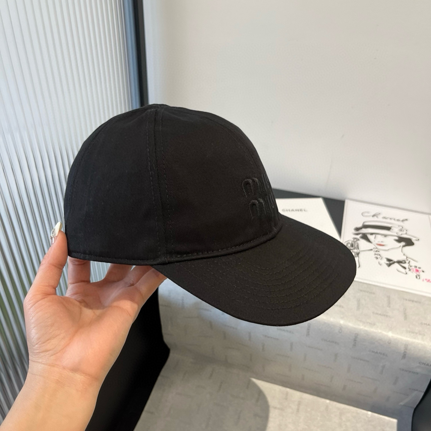 NO:225205,Miumiu Miumi baseball cap hat straw hat fisherman hat baseball cap knit hat, hat, miumiu, espadrilles, hats19860909miumiu缪缪鸭舌帽帽子草帽渔夫帽棒球帽针织帽,帽子,miumiu,espadrilles,hats,hat