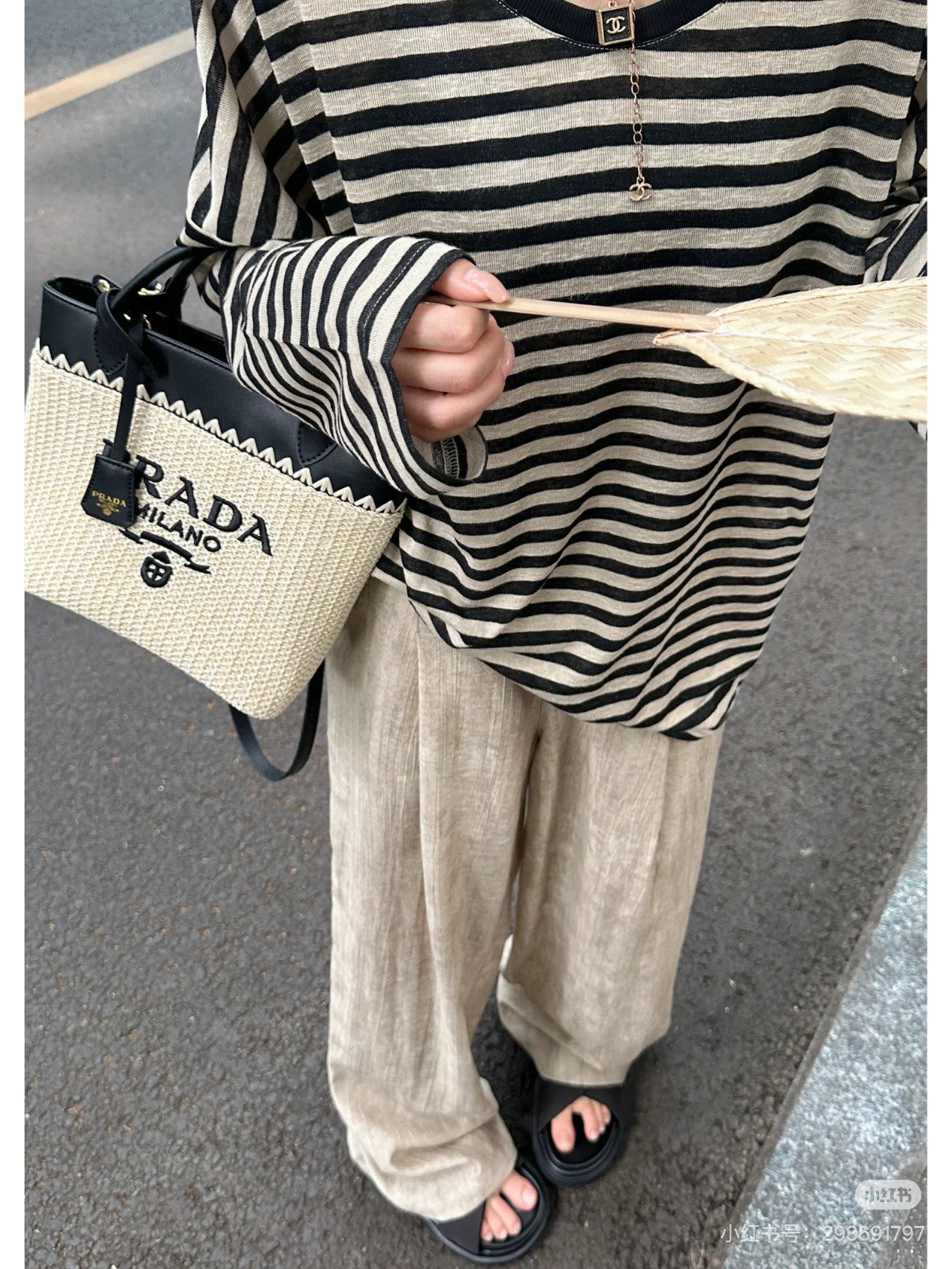 NO:225195,Prada knitting tote bag Spring and summer new bag, made of rustic natural raffia, gorgeous colorful strips crochet, sweet and fresh style ~ size 23 25 hat Straw hat Fisherman hat Baseball hat Knit hat, hat, prada, espadrilles, totes, hats19860909普拉达编织托特包 春夏新款包,采用质朴的天然拉菲草,绚丽彩条钩针编织,风格甜美又清新～尺寸23 25帽子草帽渔夫帽棒球帽针织帽,帽子,prada,espadrilles,totes,hats,hat