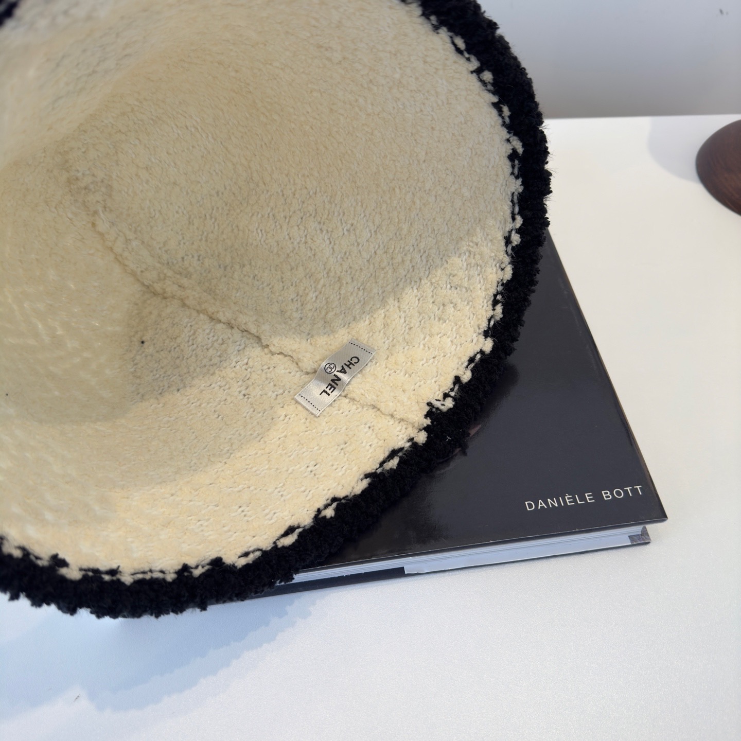 🌾Chanel香奈儿新款羊毛渔夫帽 ,可折叠