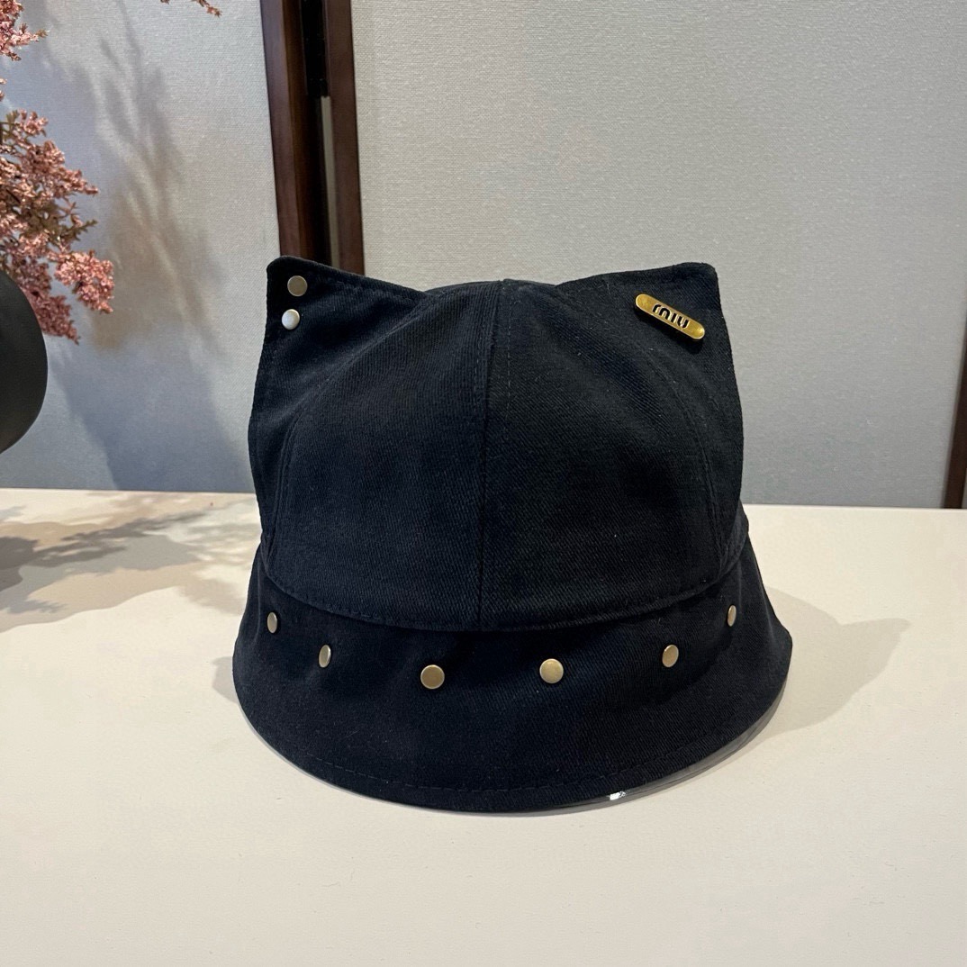 NO:553019,Miumiu miumiu spring and summer style cat-eared willow bucket hat, pure cotton fabric, advanced workmanship, head circumference 57cm hat bucket hat baseball cap knitted hat, hat, miumiu, espadrilles, hats19860909缪缪miumiu春夏款猫耳朵柳丁渔夫帽,纯棉面料,做工高级,头围57cm帽子渔夫帽棒球帽针织帽,帽子,miumiu,espadrilles,hats,hat