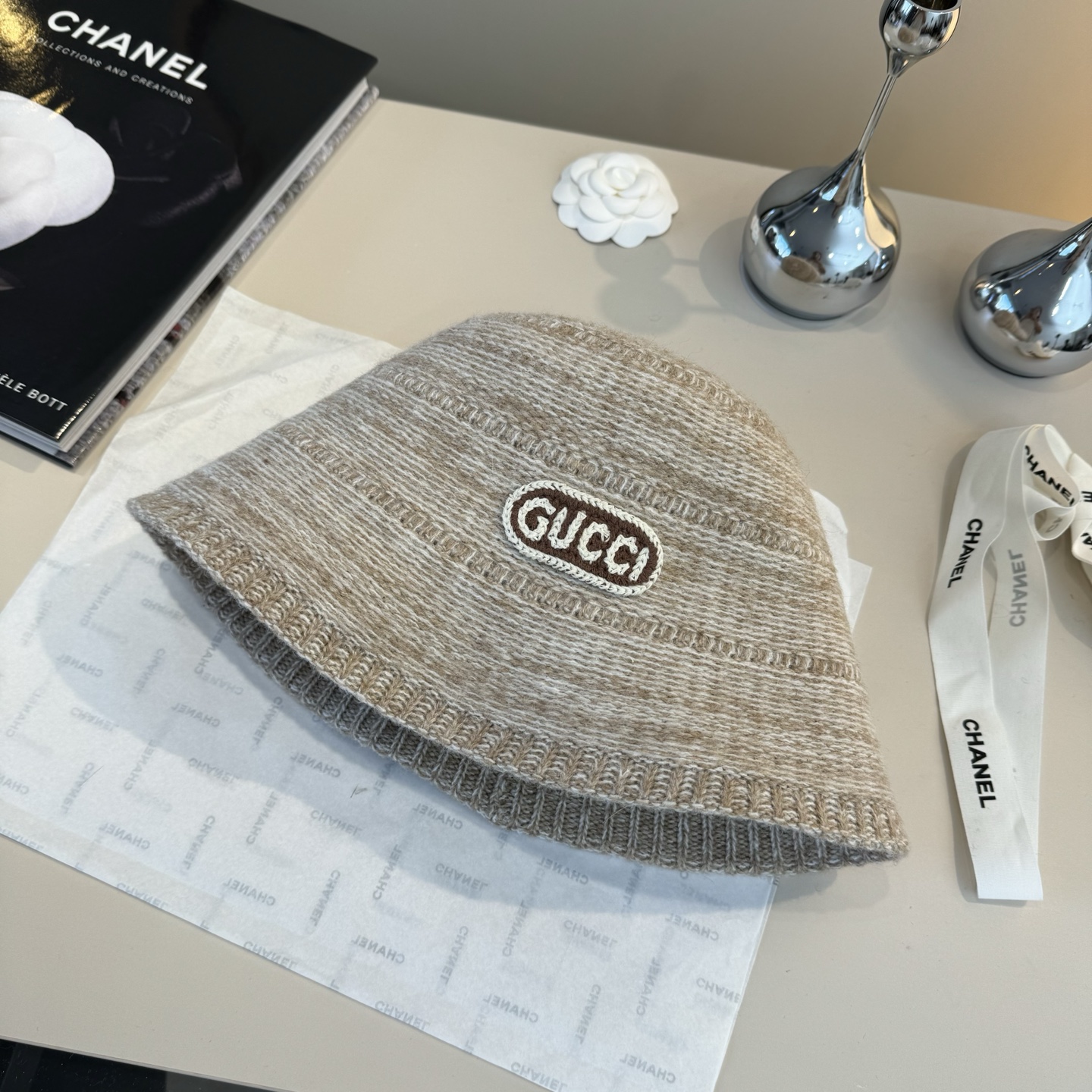 NO:552766,Gucci Gucci's new furry mixed color bucket hat, a must-have for autumn and winter, versatile style, head circumference 57cm hat bucket hat baseball cap knitted hat, hat, gucci, espadrilles, hats19860909Gucci古奇新款毛毛混色渔夫帽,秋冬必备,百搭款,头围57cm帽子渔夫帽棒球帽针织帽,帽子,gucci,espadrilles,hats,hat