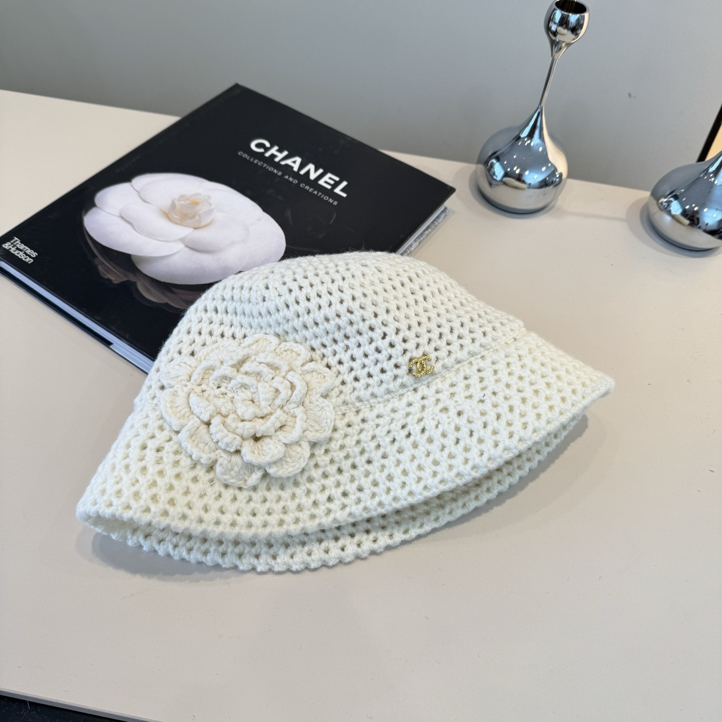 NO:579906,Chanel Chanel new camellia knitted bucket hat hat bucket hat baseball cap knitted hat, hat, chanel, chanel, espadrilles, hats19860909Chanel香奈儿新款山茶花针织渔夫帽帽子渔夫帽棒球帽针织帽,帽子,chanel,chanel,espadrilles,hats,hat
