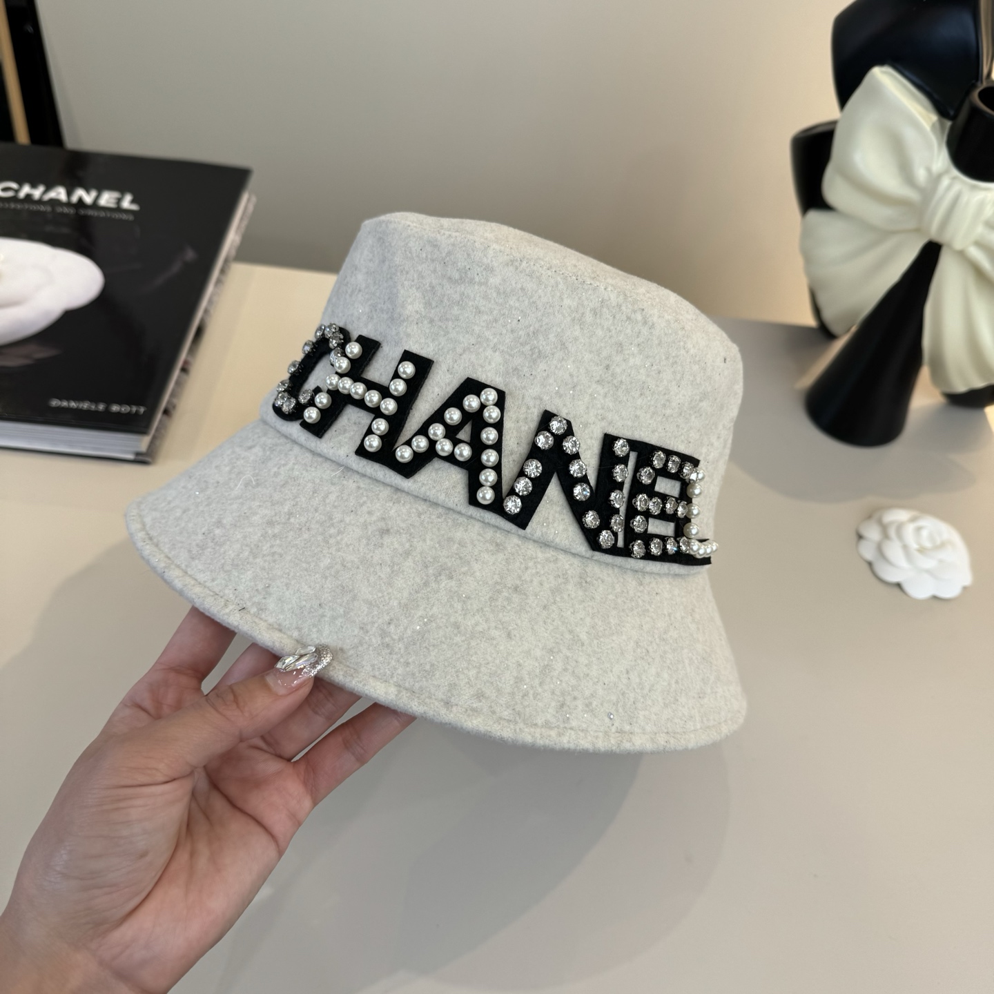 NO:579916,Chanel Chanel new bucket hat, head circumference 57cm hat bucket hat baseball cap knitted hat, hat, chanel, chanel, espadrilles, hats19860909Chanel香奈儿新款渔夫帽,头围57cm帽子渔夫帽棒球帽针织帽,帽子,chanel,chanel,espadrilles,hats,hat