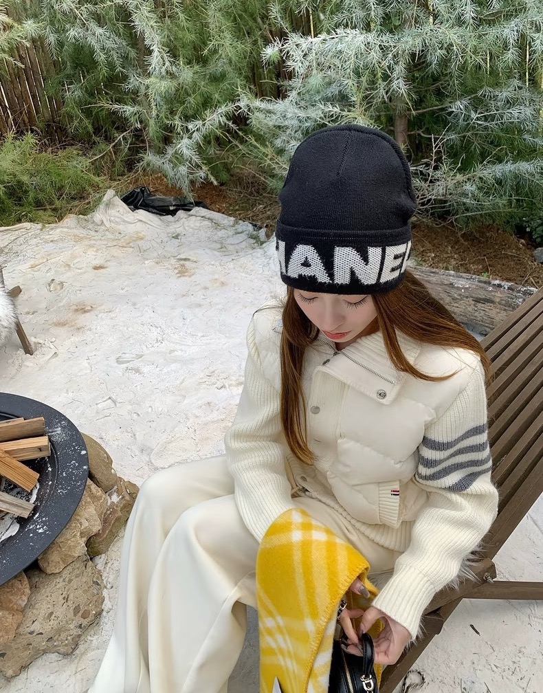 NO:579689,Chanel Chanel knitted wool hat hat bucket hat baseball cap knitted hat, hat, chanel, chanel, espadrilles, hats19860909Chanel香奈儿针织毛线帽帽子渔夫帽棒球帽针织帽,帽子,chanel,chanel,espadrilles,hats,hat