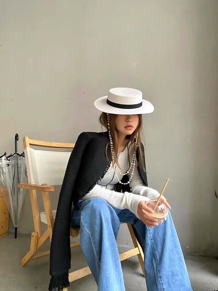 NO:580180,White Chanel new wool top hat official model, flat top hat, 100% wool fabric, head circumference 57cm hat fisherman hat baseball cap knitted hat, hat, chanel, chanel, espadrilles, hats19860909白色 Chanel香奈儿新款羊毛礼帽官方款,平顶礼帽,百分百羊毛面料,头围57cm帽子渔夫帽棒球帽针织帽,帽子,chanel,chanel,espadrilles,hats,hat