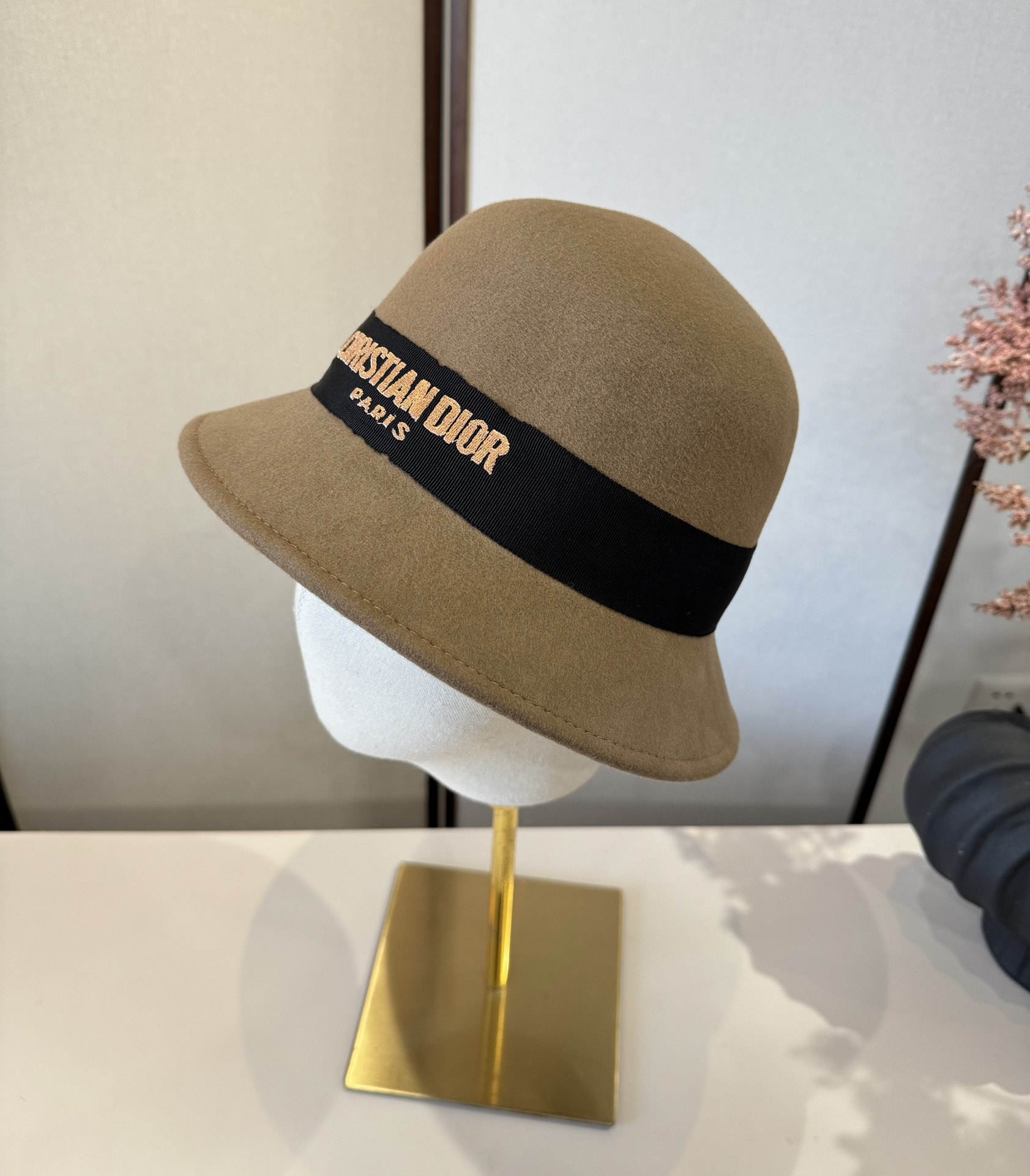 NO:580127,Dior Dior 2025 autumn and winter new wool basin hat, 100% wool fabric, head circumference 57cm hat bucket hat baseball cap knitted hat, hat, dior, dior, espadrilles, hats19860909Dior迪奥2025秋冬新款羊毛盆帽,百分百羊毛面料,头围57cm帽子渔夫帽棒球帽针织帽,帽子,dior,dior,espadrilles,hats,hat