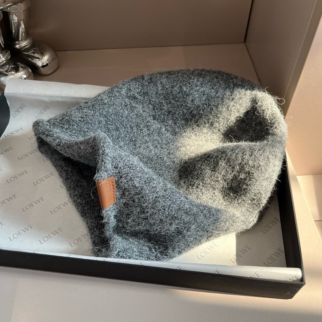 🌾LOEWE罗意威秋冬新款毛线帽，嘻哈风针织帽，男女款毛线帽 4个色