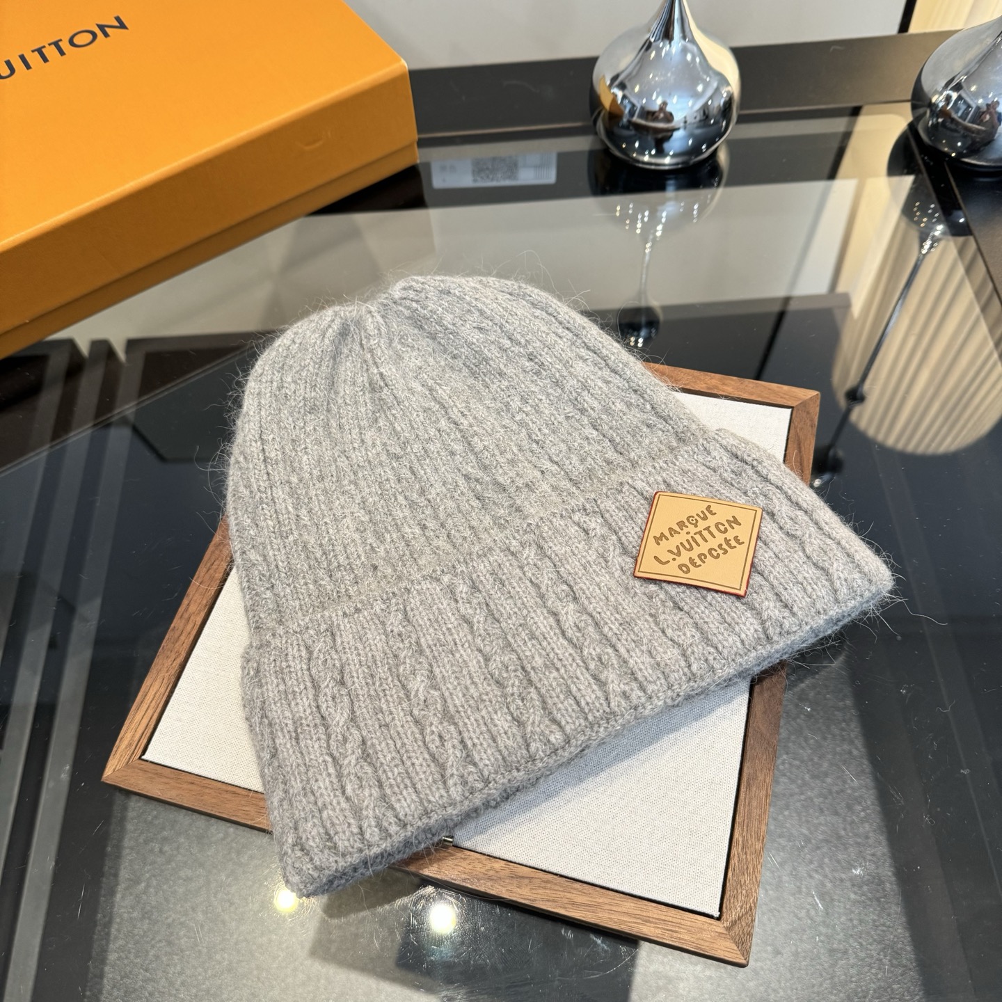 NO:580450,Lv Louis new knitted woolen hat fisherman hat baseball cap knitted hat, hat, louis vuitton, louis vuitton, espadrilles, hats19860909Lv路易斯新款针织毛线帽帽子渔夫帽棒球帽针织帽,帽子,louis vuitton,louis vuitton,espadrilles,hats,hat