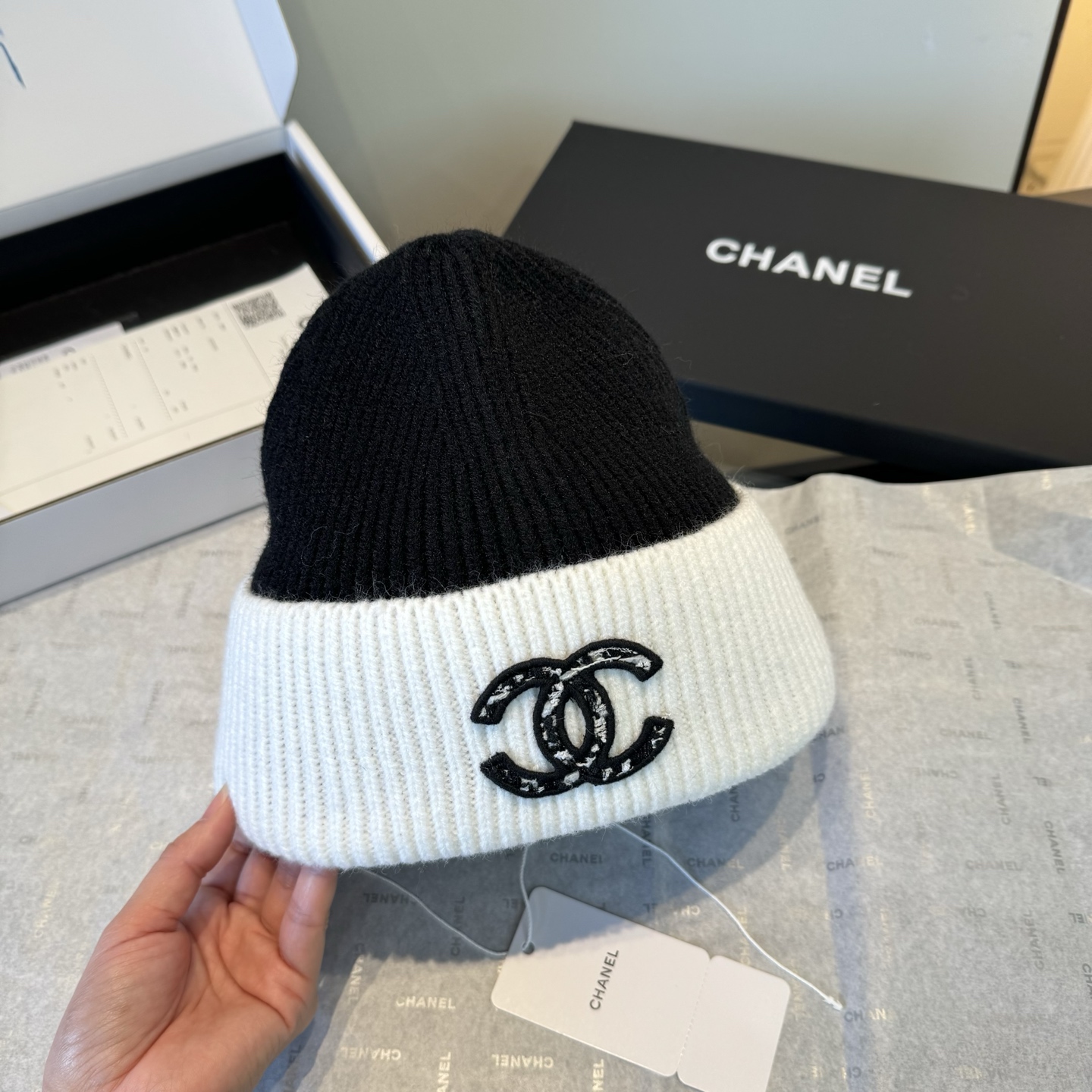 🌾Chanel香奈儿新款拼色毛线帽