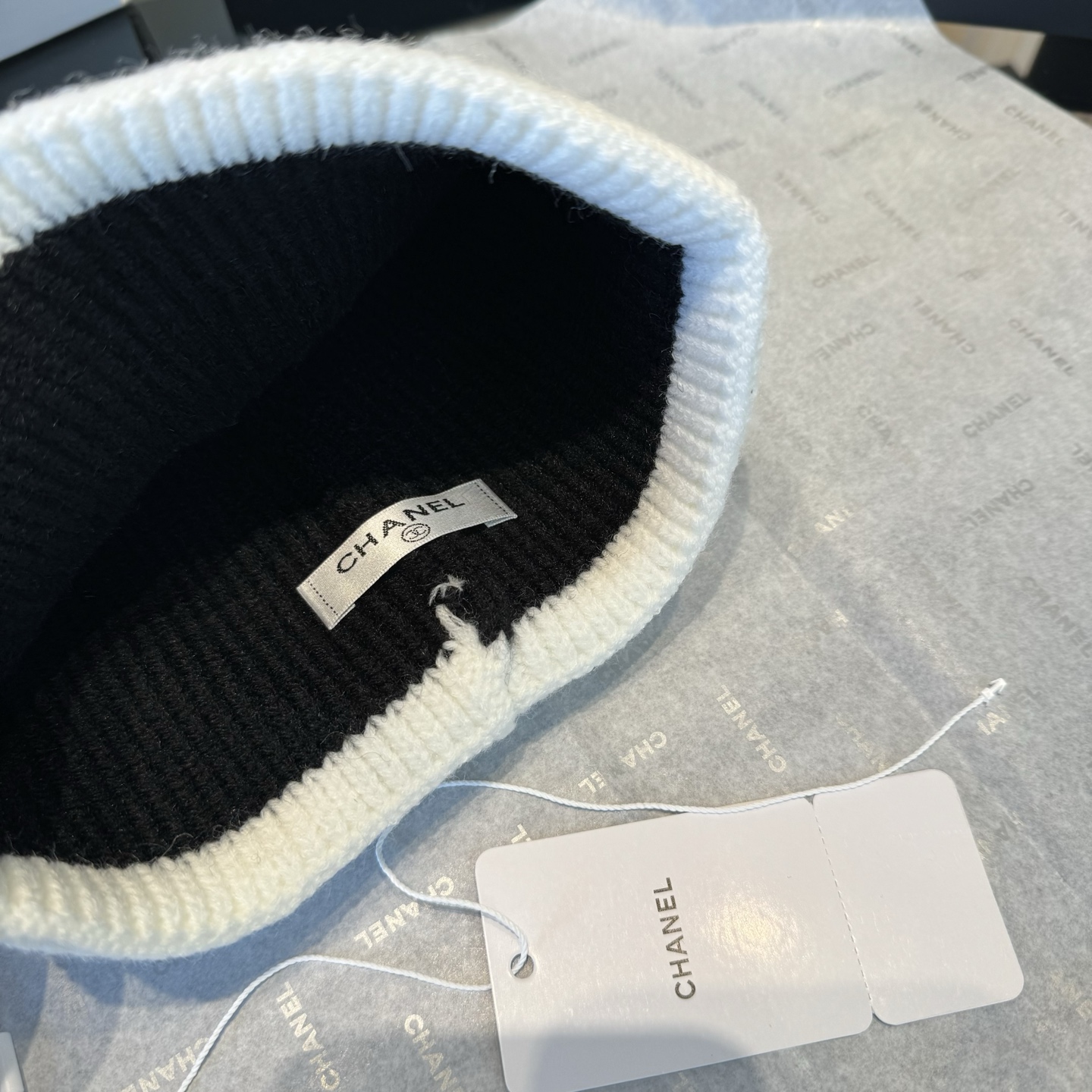🌾Chanel香奈儿新款拼色毛线帽
