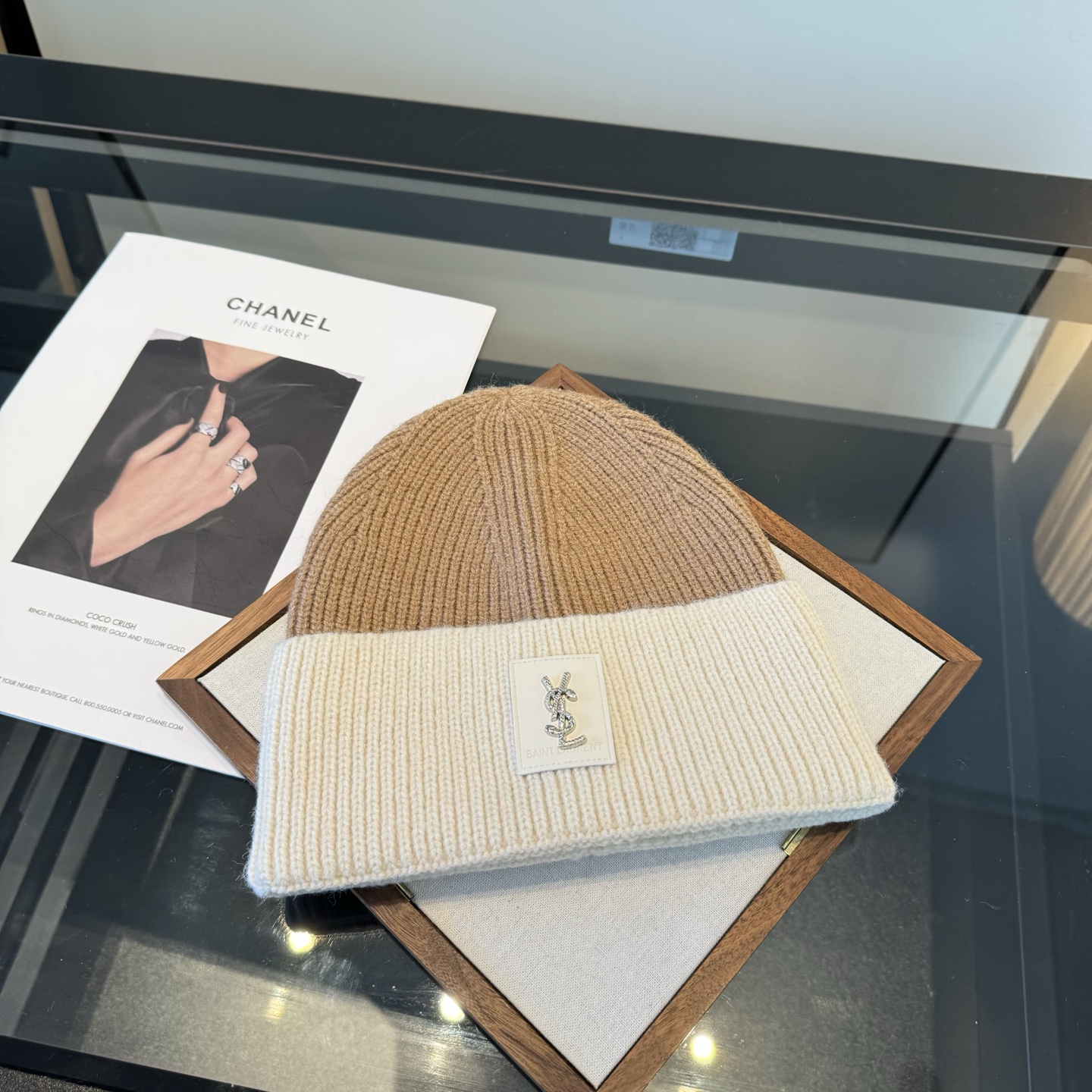 NO:587696,Saint Laurent new knitted woolen hat fisherman hat baseball cap knitted hat, hat, saint laurent, espadrilles, hats19860909圣罗兰新款针织毛线帽帽子渔夫帽棒球帽针织帽,帽子,saint laurent,espadrilles,hats,hat