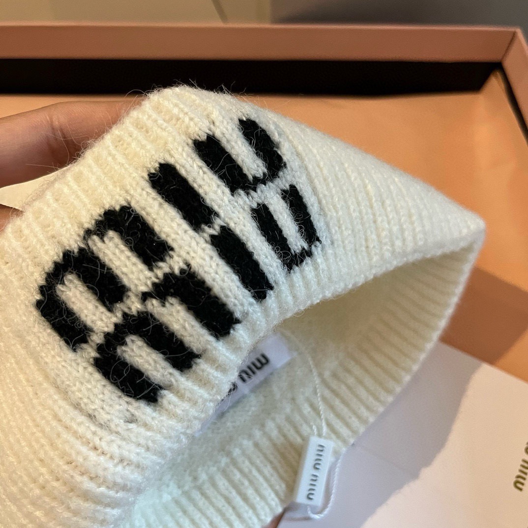 🌾miumiu缪缪专柜新款针织毛线帽