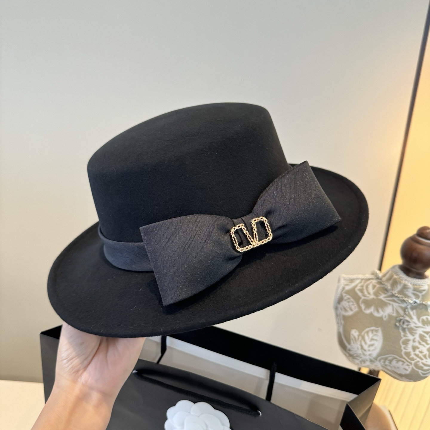 Valentino hat Special batch 🉐¥ — photo 2