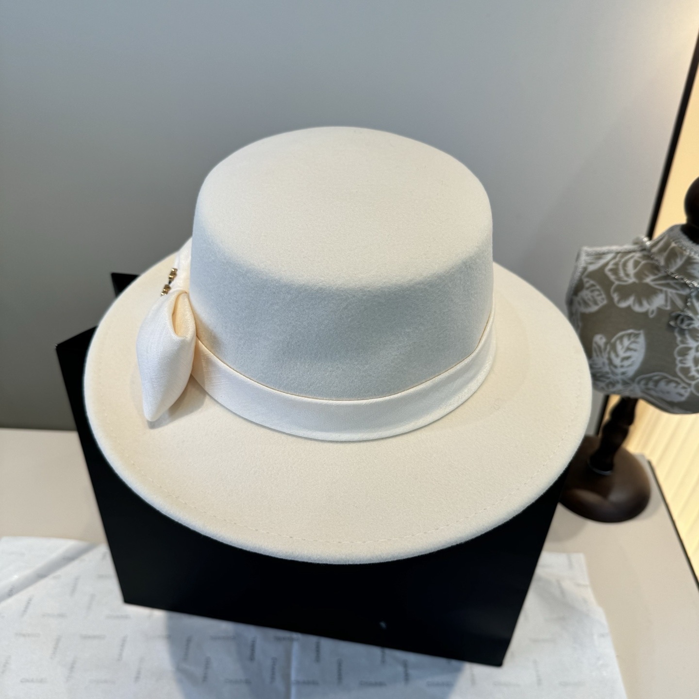 Valentino lue Spesial batch ¥hvit — photo 4