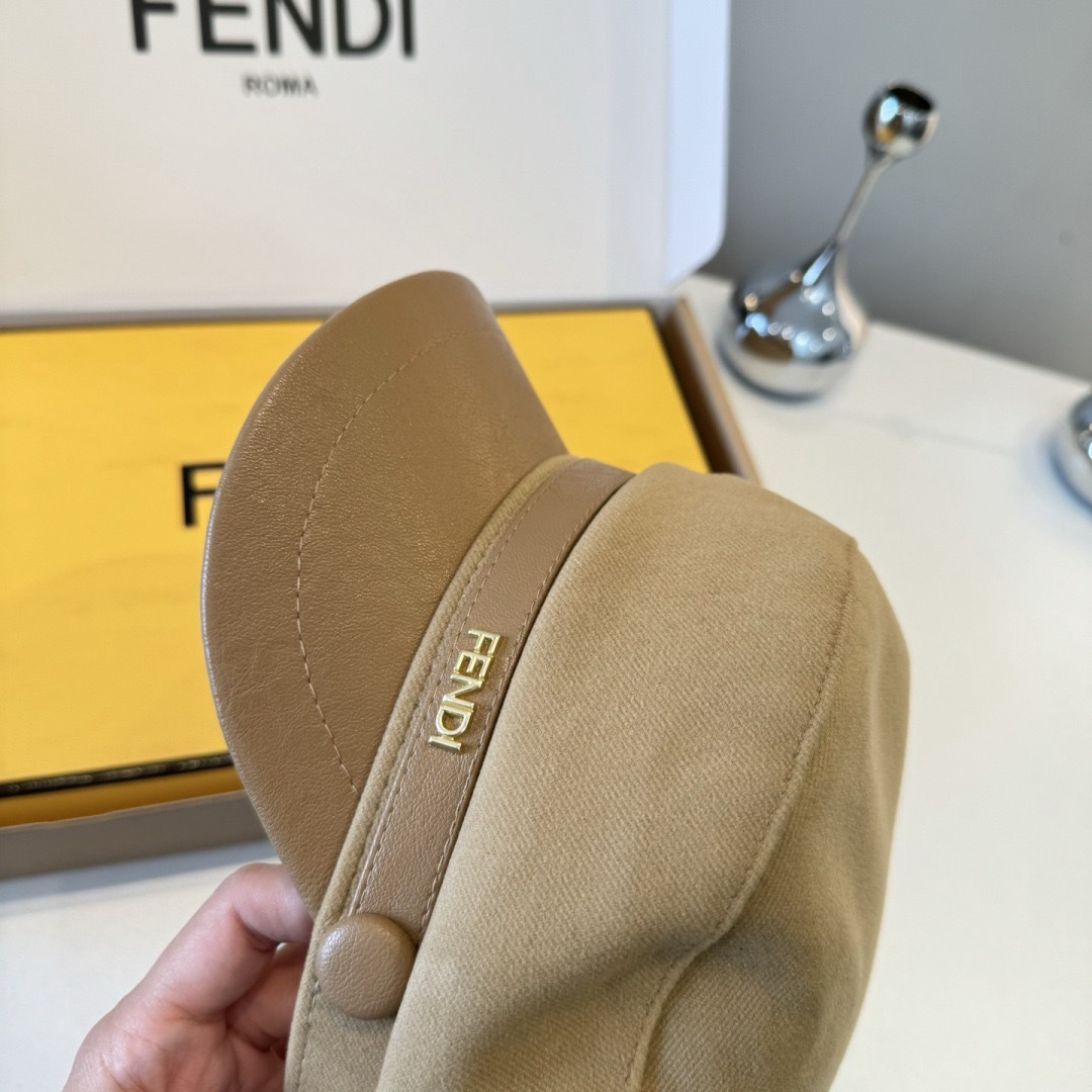 Fendi FENDI芬迪新款鸭舌军帽，高级定制，头围57cm