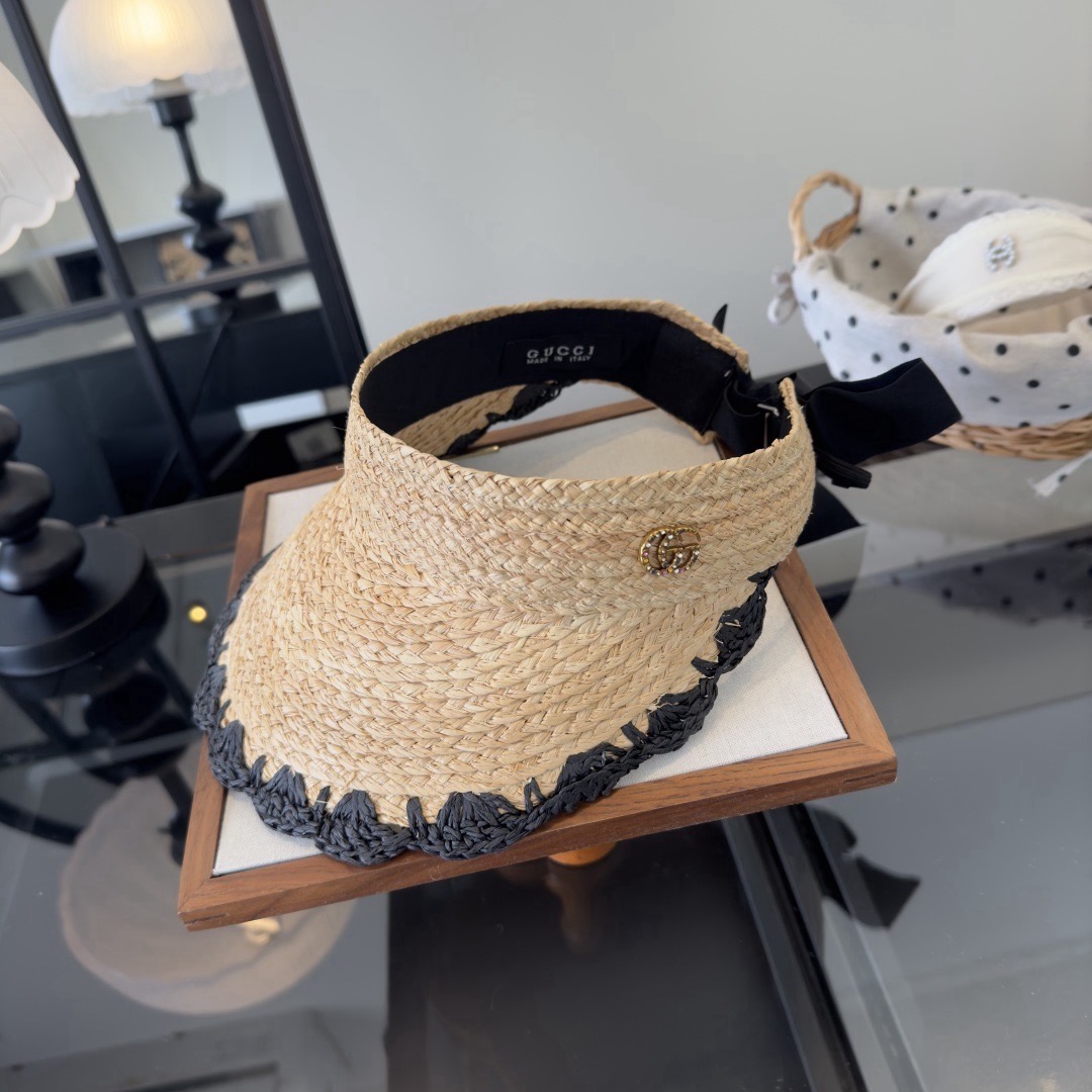 Gucci Gucci古奇新款草编空顶遮阳帽，夏日