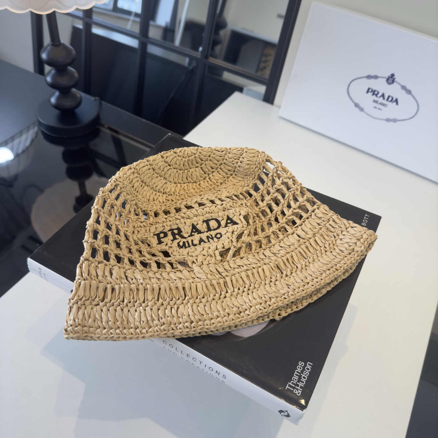 Prada Prada普拉达草帽，渔夫帽，手工编织，2022 新款，刺绣logo