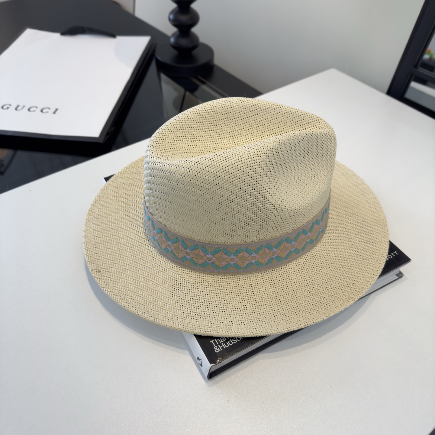 Gucci Gucci古奇 名媛风礼帽进口台湾PP草，头围57cm