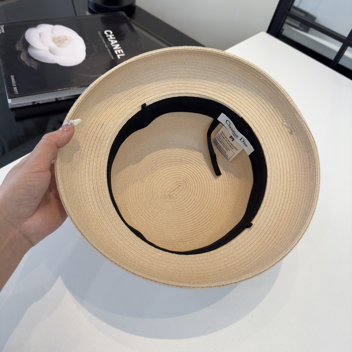 Dior Dior 迪奥新款礼帽，灯笼帽，名媛风十足，头围57cm