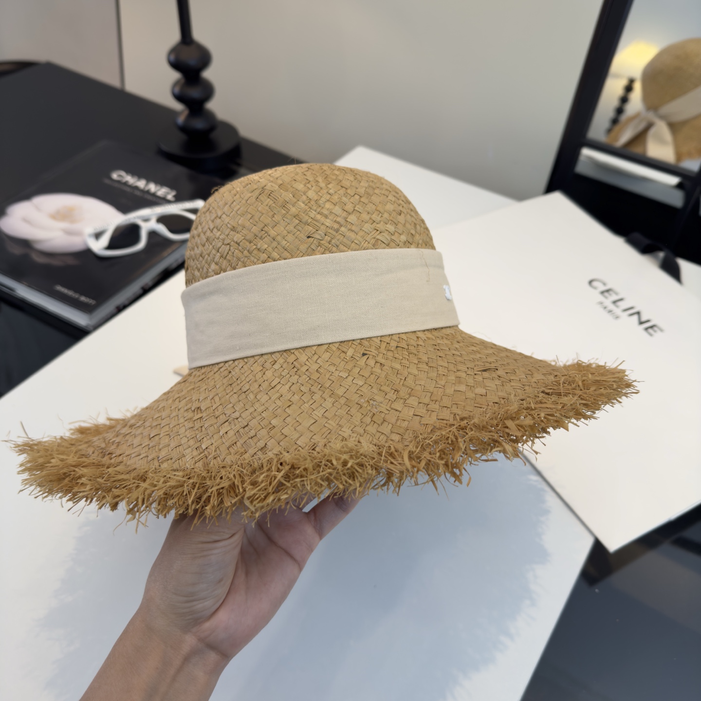 Chanel Chanel香奈儿拉菲草帽，遮阳大草帽，头围57cm