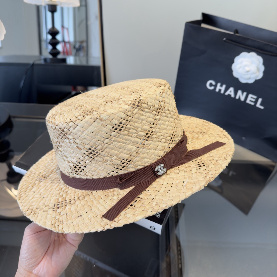 Chanel Chanel香奈儿拉菲草遮阳帽、夏日出游搭衣 ，头围57cm
