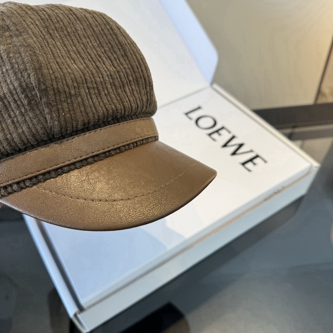 Loewe 罗意威新款鸭舌军帽，高级定制，头围57cm