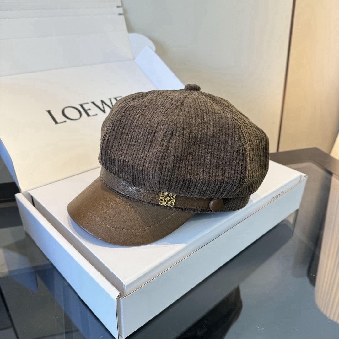 Loewe 罗意威新款鸭舌军帽，高级定制，头围57cm