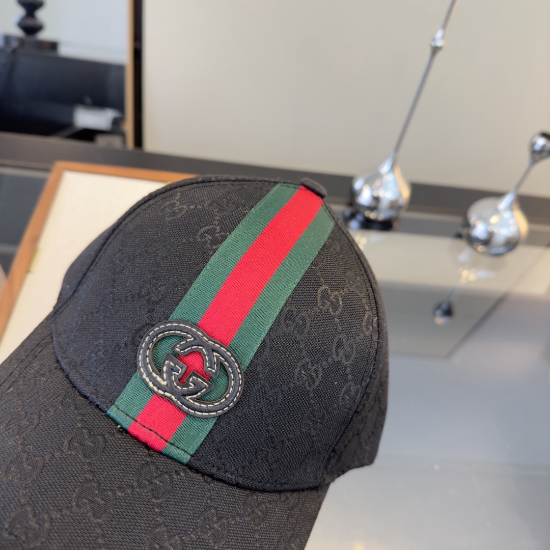 Gucci Gucci古奇新款鸭舌帽，头围57cm