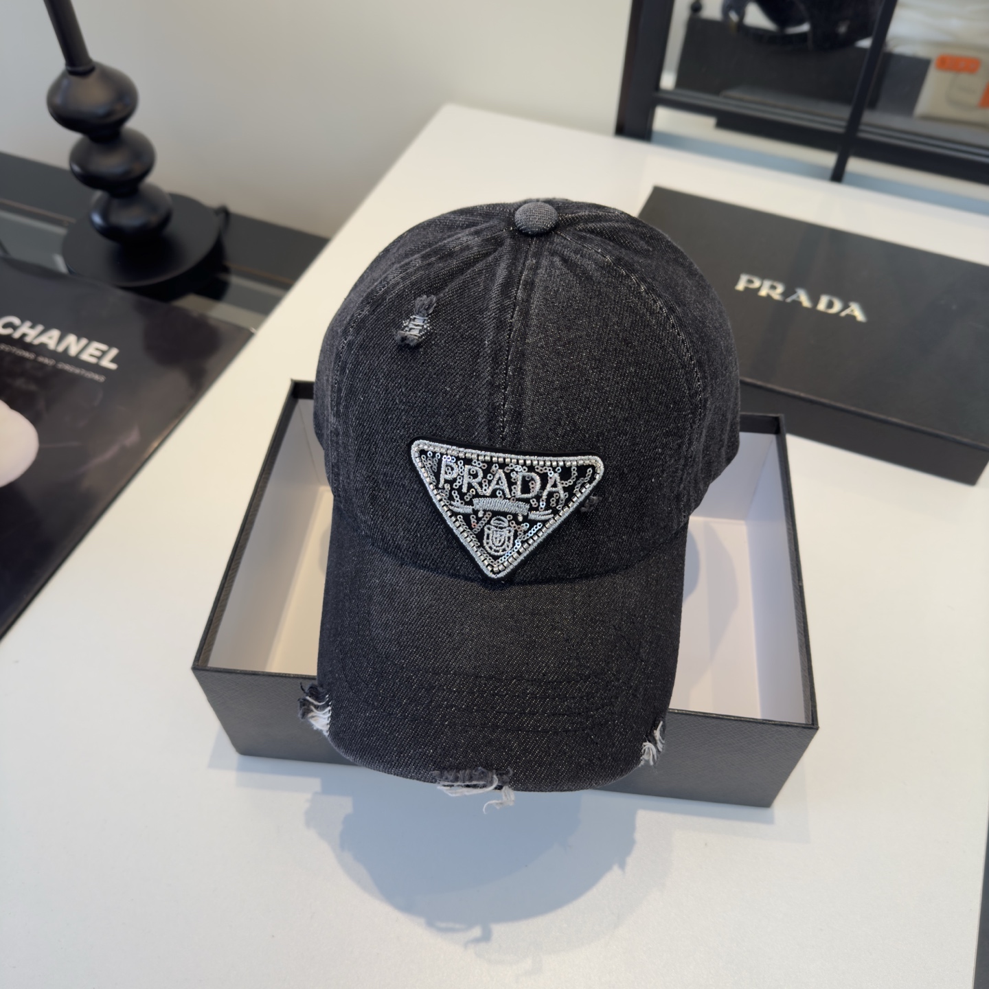 Prada 普拉达新款遮阳鸭舌帽，头围57cm