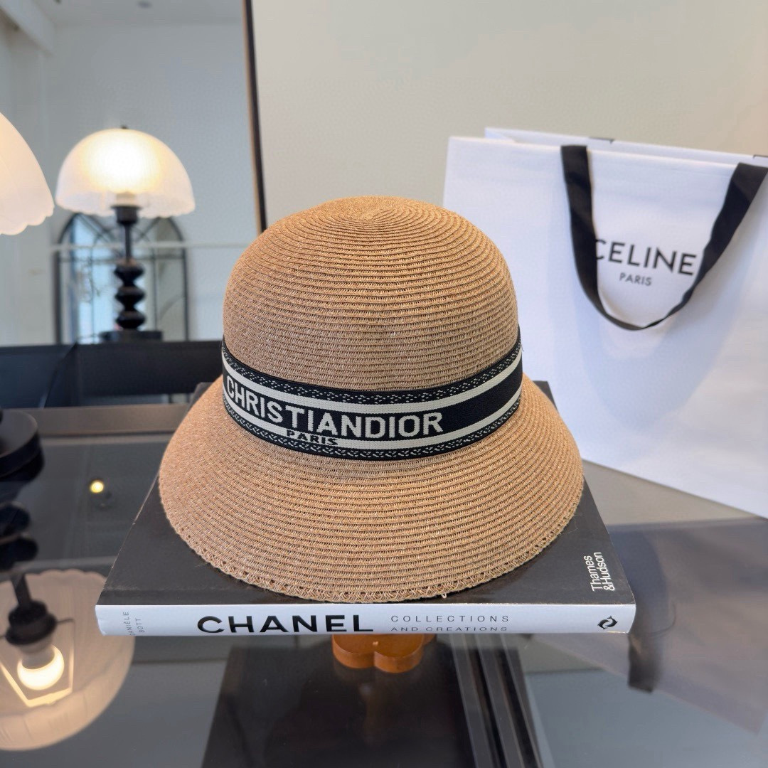 NO:764717,Dior Dior new summer hat, straw hat, small fresh head circumference 57cm hat straw hat fisherman hat baseball cap, hat, dior, dior, espadrilles, hats19860909Dior迪奥新款夏款礼帽,草帽,小清新 头围57cm帽子草帽渔夫帽棒球帽,帽子,dior,dior,espadrilles,hats,hat