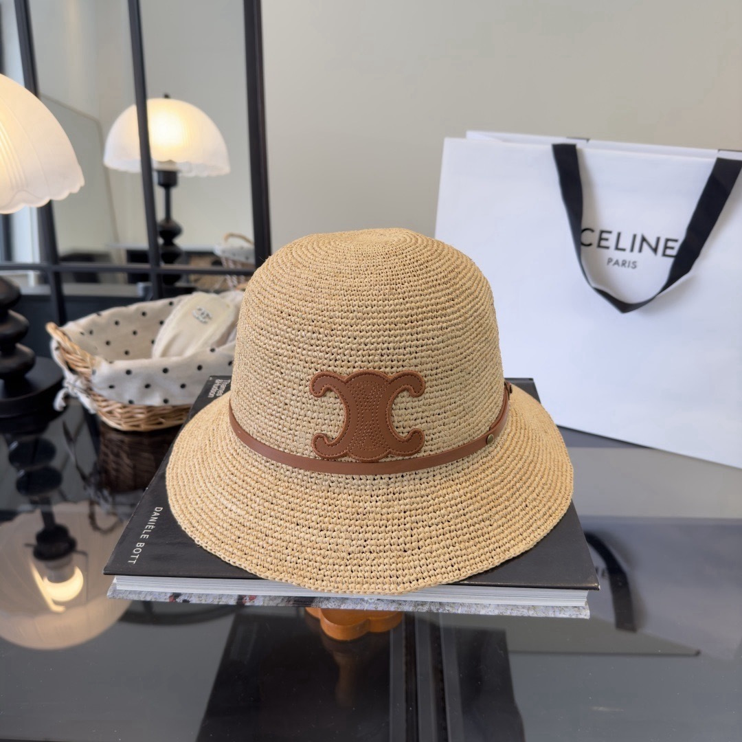 Celine Celine赛琳新款拉菲草帽，纯手工钩织，头围57cm