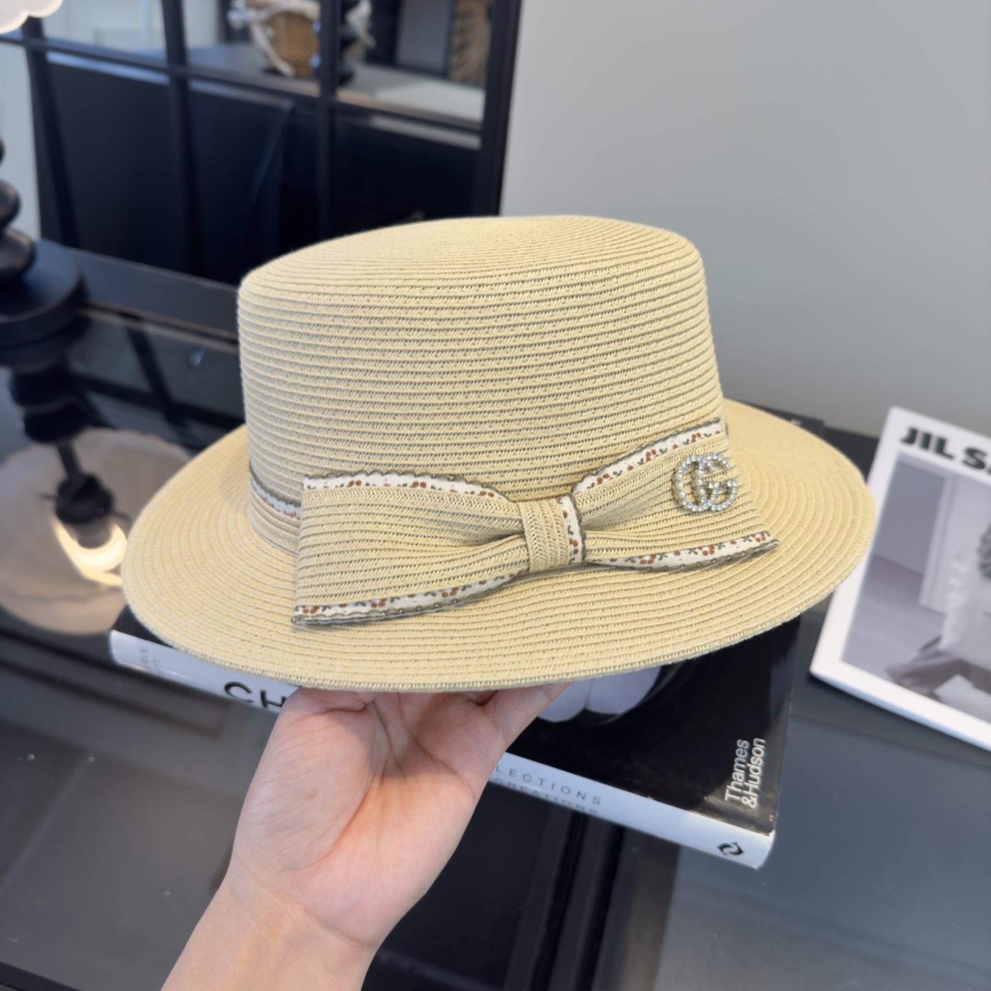 Gucci Gucci古奇新款蝴蝶结平顶草帽，简约