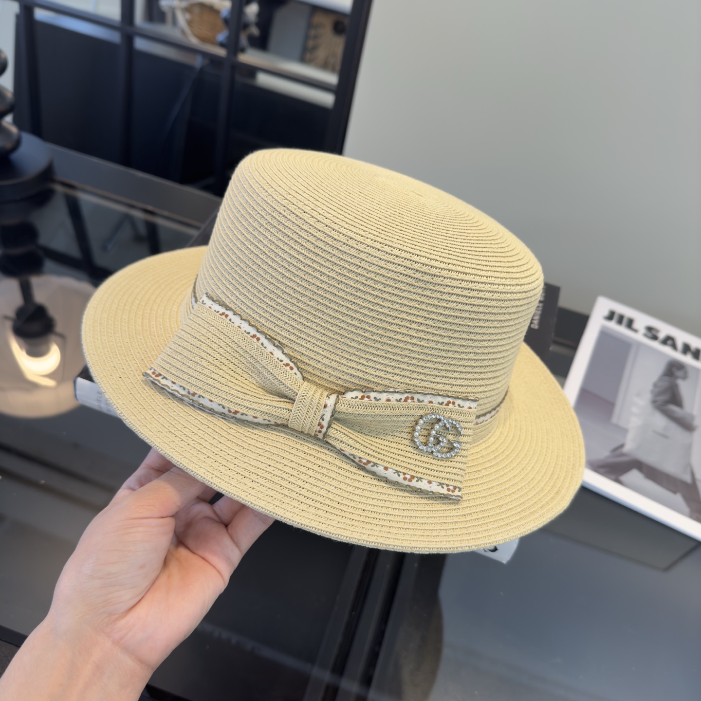 Gucci Gucci古奇新款蝴蝶结平顶草帽，简约