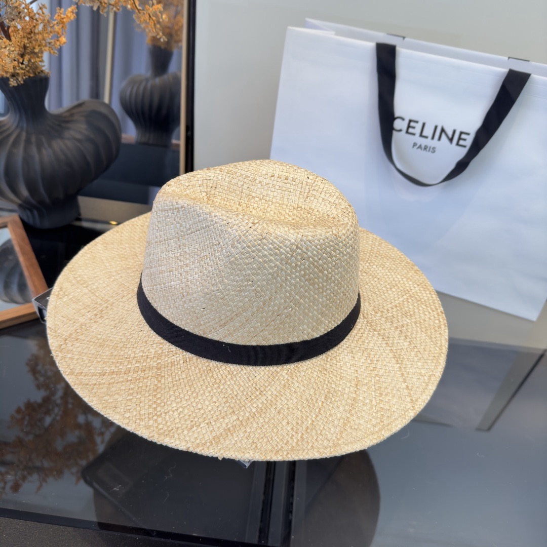 Celine Celine赛琳新款进口拉菲草帽，旅游 ，头围57cm