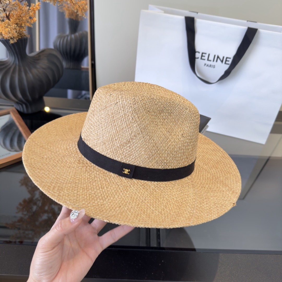 Celine Celine赛琳新款进口拉菲草帽，旅游 ，头围57cm