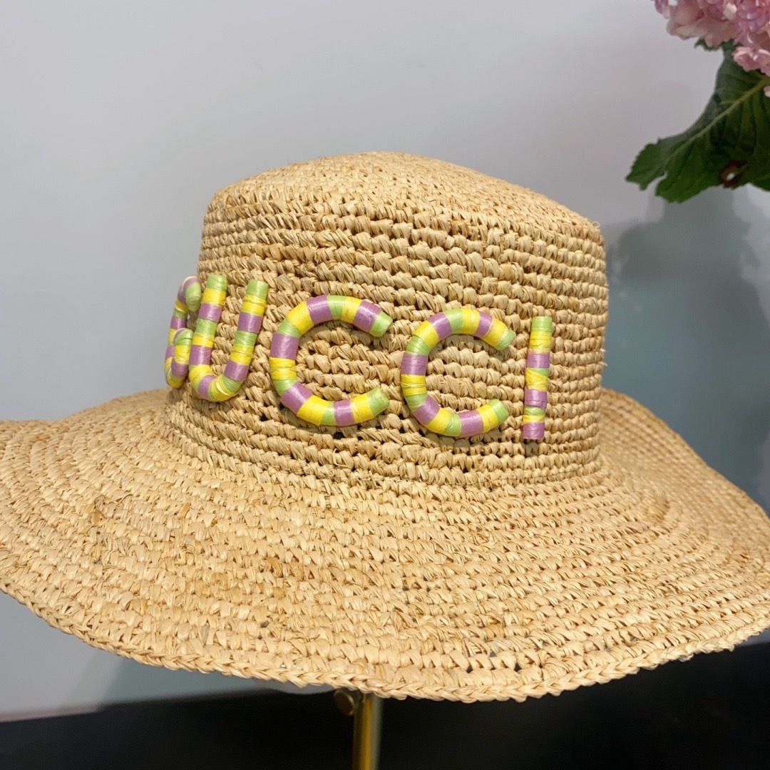 Gucci 拉菲草帽