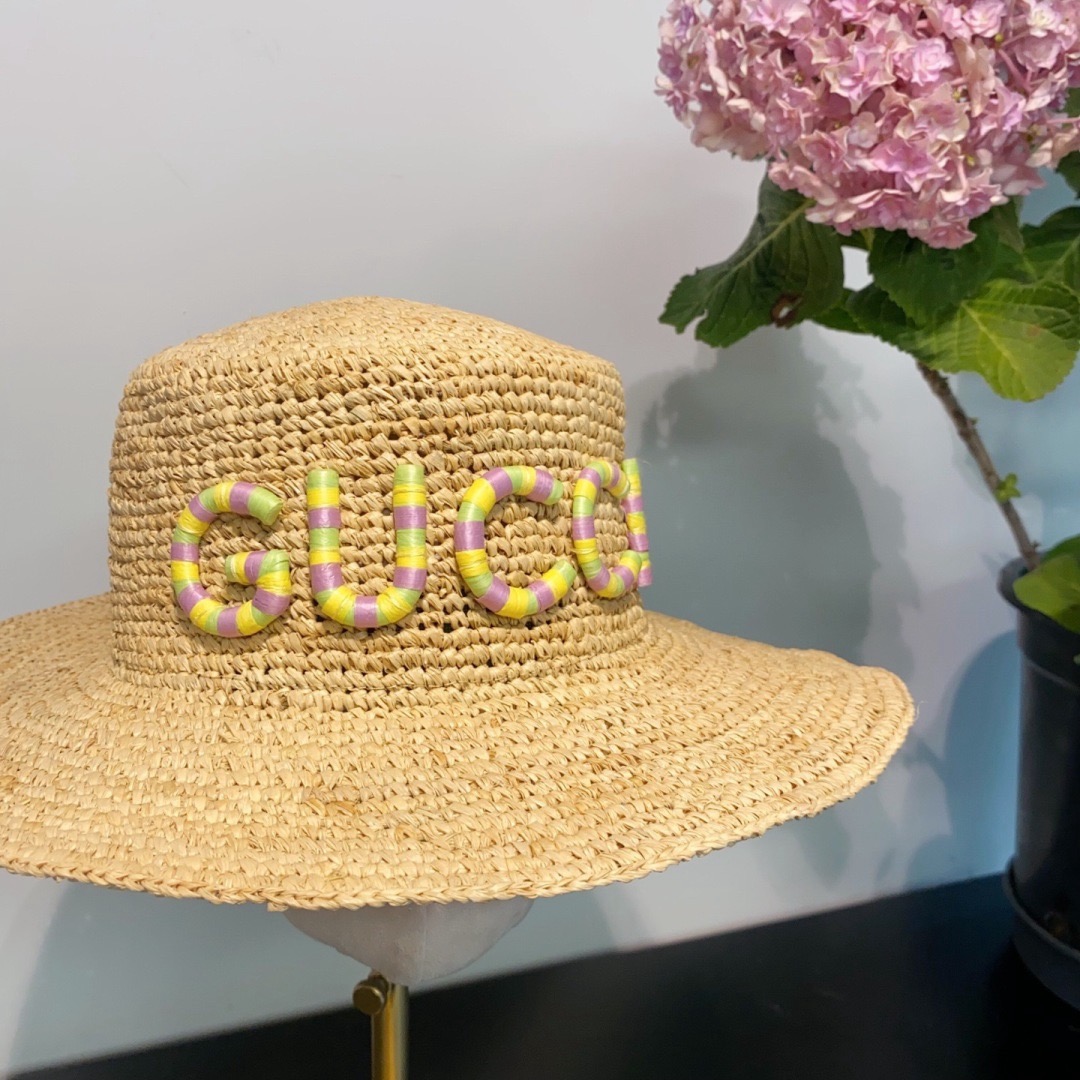 Gucci 拉菲草帽